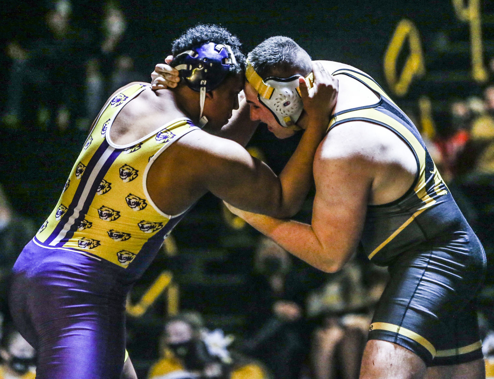 121720-qc-spt-bett wrestling-34.JPG